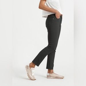 DUER No Sweat Slim Straight Pants - Women's sz 28x32